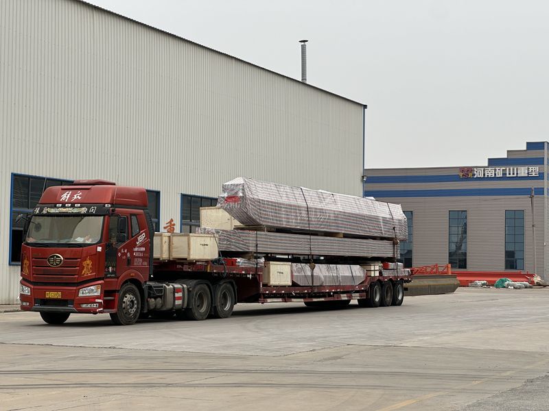 中電建三亞項(xiàng)目，一批橋式起重機(jī)