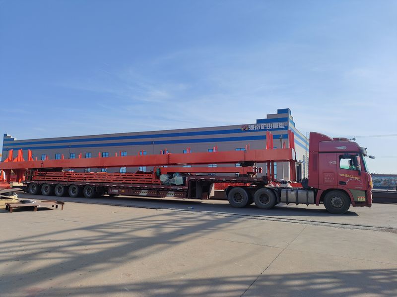 電動(dòng)葫蘆門式起重機(jī)  2臺(tái) MHxh10t—24m 制作完成，發(fā)往湖北交付客戶使用